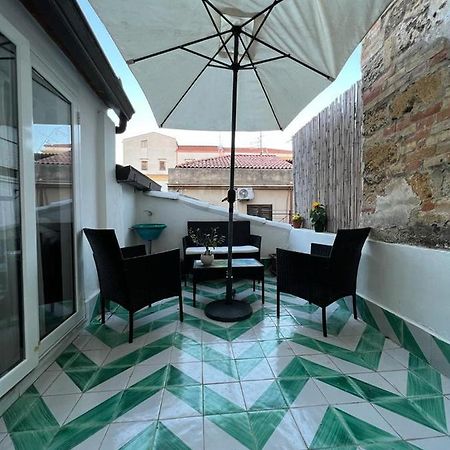 La Terrazza Del Capo Apartment Palermo Bagian luar foto